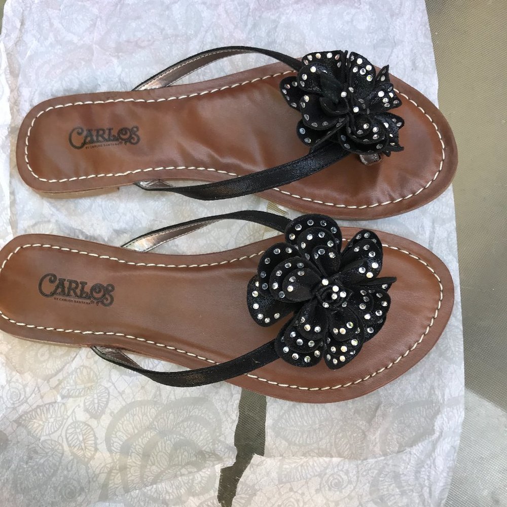 NEW with Box CAROLS by CARLOS SANTANA  flip flop shoes with flower 6M